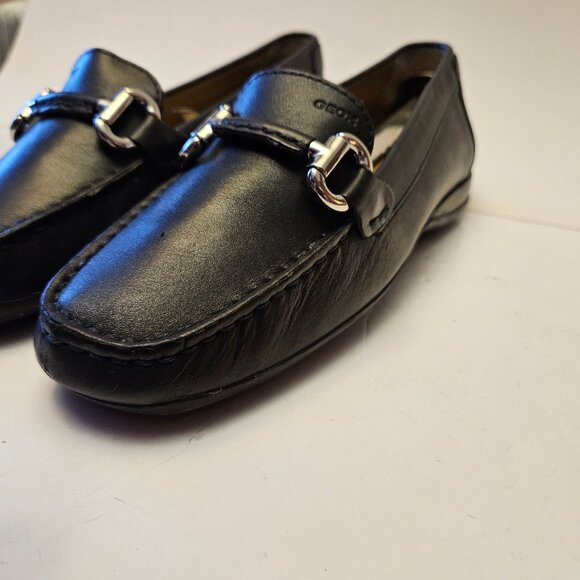 Geox Respira Black Leather Driving Loafers Silver Bar Hardware Size 36.5 - Picture 6 of 16